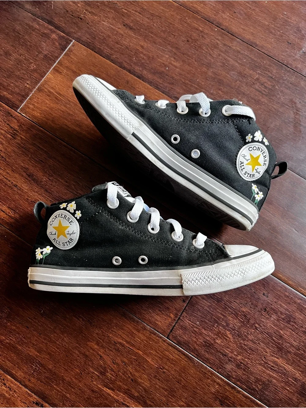 Converse Kids Black Canvas Sneakers with White Daisy Detail
